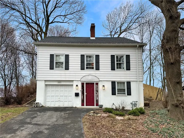 2121 S Geddes St, Syracuse, NY 13207
