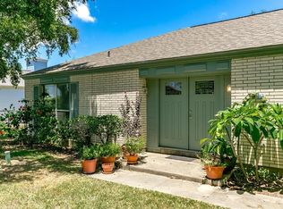 122 Pintail Ln, Rockport, TX 78382