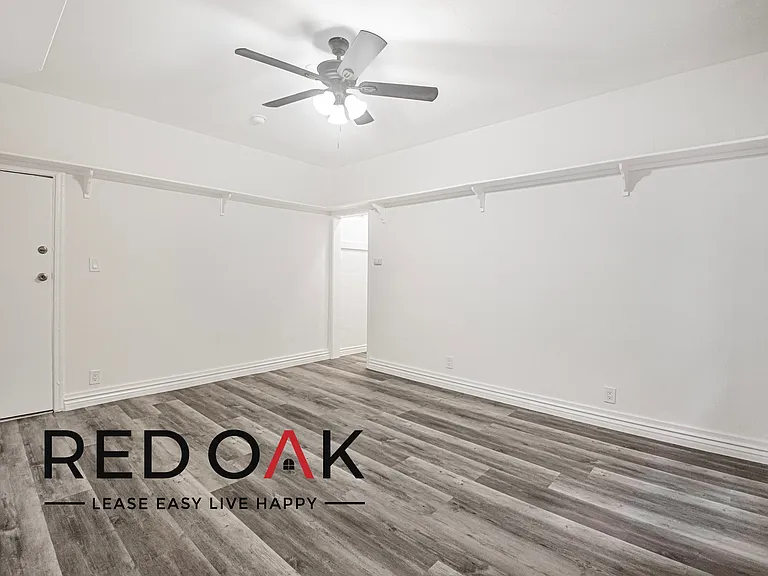 5233 Monte Vista St #306 — Photo 13