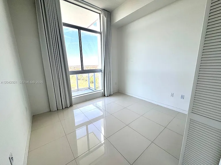 7825 NW 107th Ave #706 — Photo 10