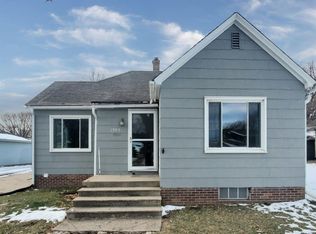 1905 12th St, Harlan, IA 51537