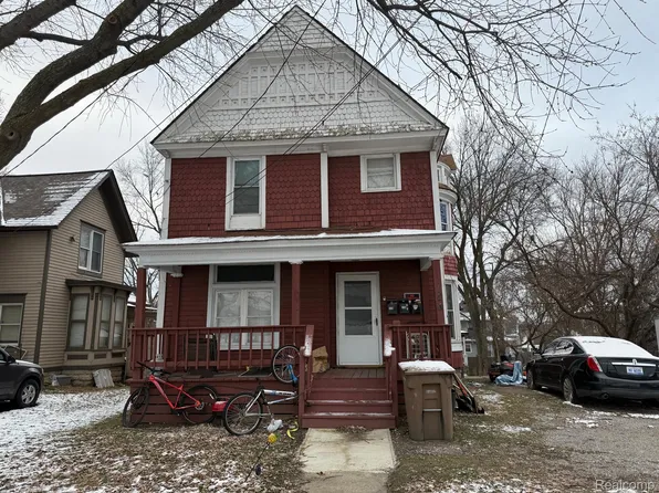 118 State St, Pontiac, MI 48341