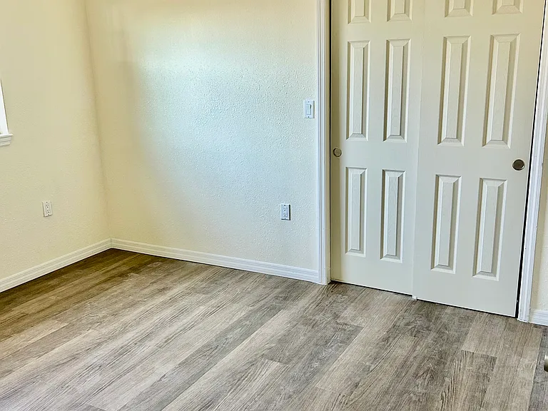 13802 Coco Ave — Photo 15