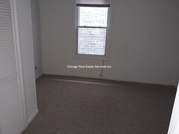 5th image of 4520 N Lincoln Ave APT 2