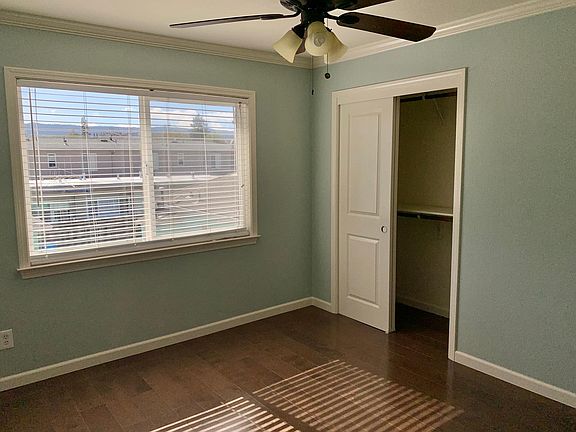2nd image of 523 Poplar Ave APT 4