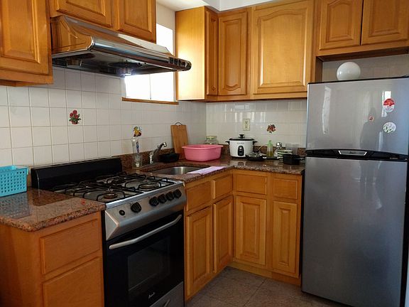 3rd image of 149-23 Sanford Ave #A2f