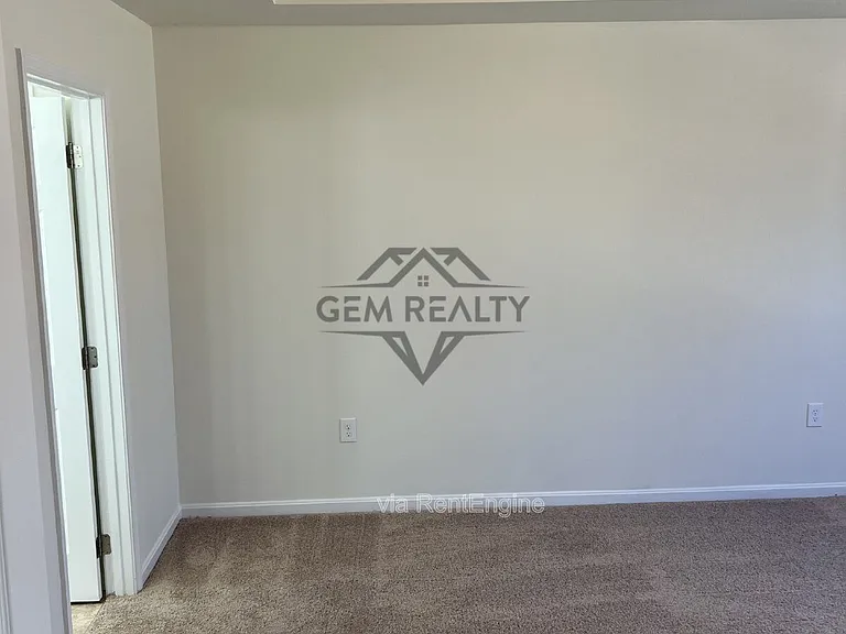 8326 Quicks Way — Photo 25