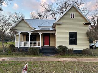 87 E College St, Ellaville, GA 31806