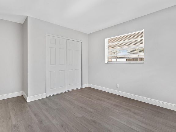 5th image of 1108 NW 45th Avenue