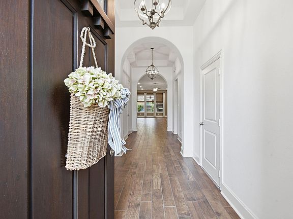 5th image of 27971 Arden Trl