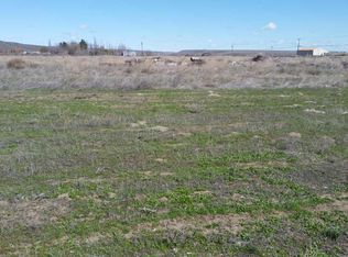 104 W Acord Rd, Benton City, WA 99320