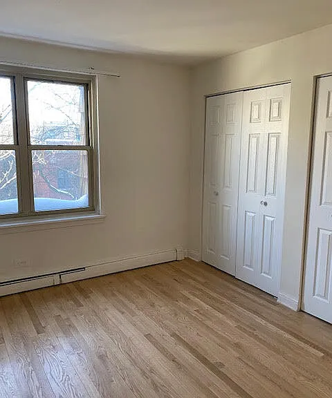 3710 N Pine Grove — Photo 8