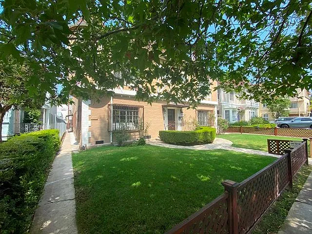 2 bed, 850 sqft, $2,900 — Photo 4