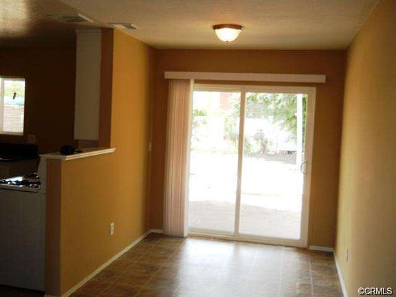 5th image of 3178 Sanchez St