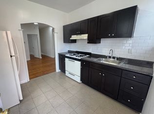 4403 Ashburner St Floor 1, Philadelphia, PA 19136