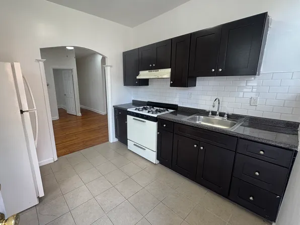 4403 Ashburner St Floor 1, Philadelphia, PA 19136
