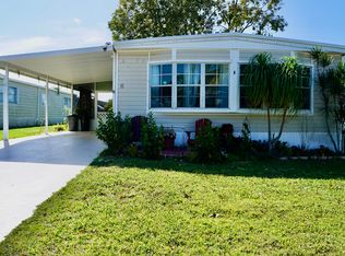 6 SE Merida Ln, Pt Saint Lucie, FL 34952