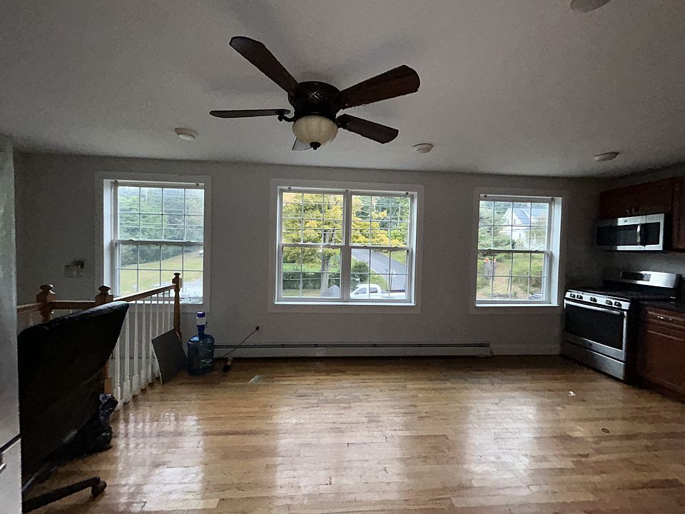 347 North Main Street 2 Upstairs 347 N Main St Monroe NY Zillow