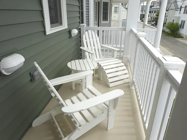 2717 Asbury Ave — Photo 23