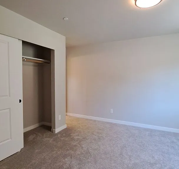 3113 E Camellia Way — Photo 33
