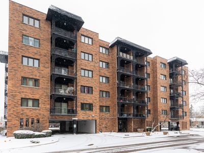 9332 Landings Ln UNIT 601, Des Plaines, IL, 60016