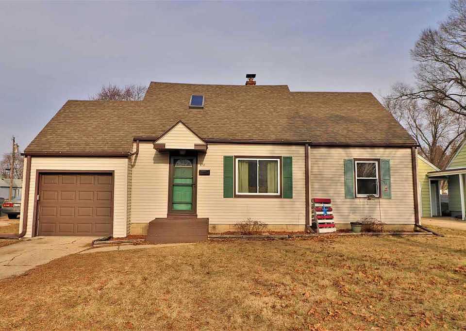 1st image of 618 Loves Park Dr