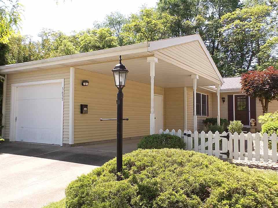 1st image of 3637 Beechwood Ct