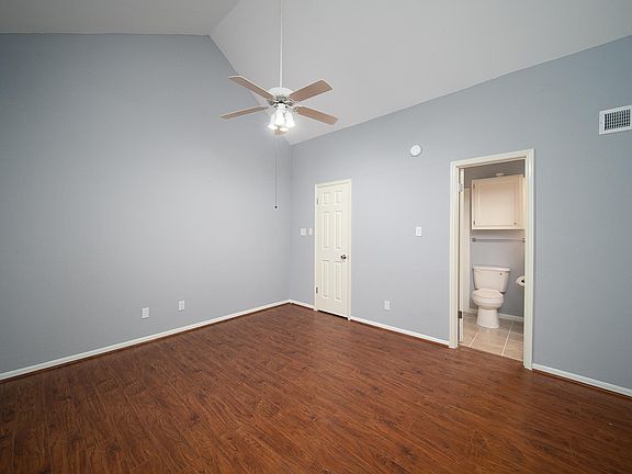 2nd image of 2300 Old Spanish Trl APT 2019