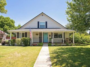 712 Maple St, Central Pt, OR 97502