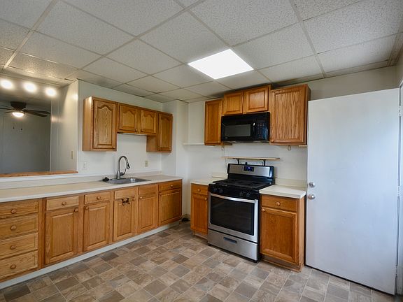 4th image of 303 Smyrna Ave