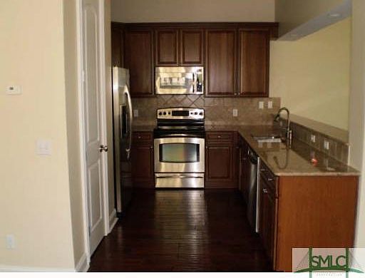 3rd image of 23 Seagrass Landing Court
