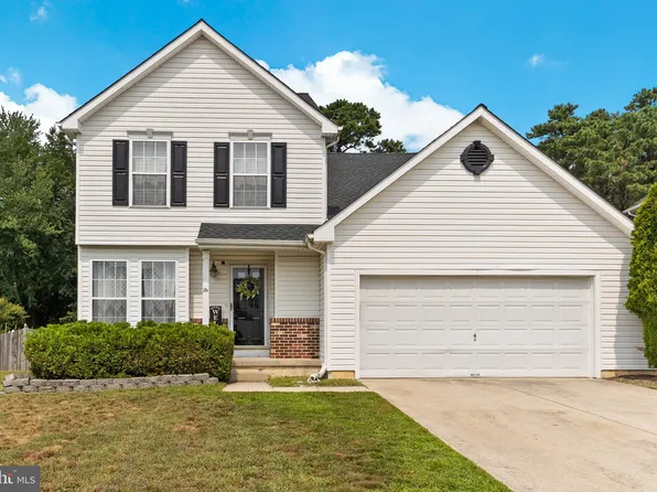 16 Wildcat Branch Dr, Sicklerville, NJ 08081