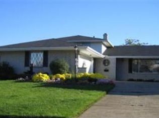 5817 Ralston Dr, Parma, OH 44129