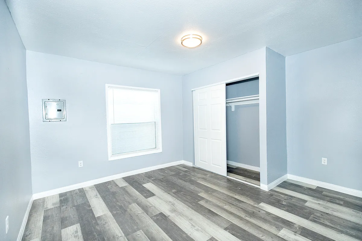 2 bed, $1,895 — Photo 2