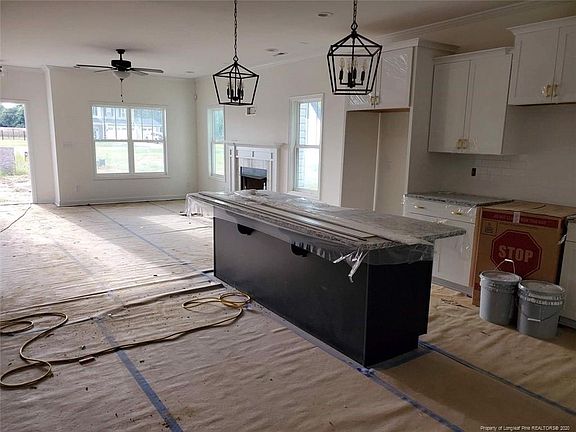 4th image of 5104 Maddie Creek Ln