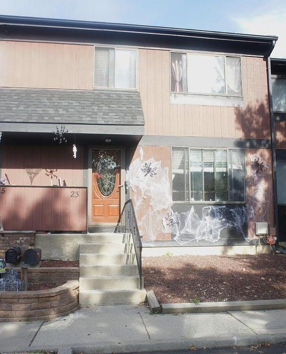 1st image of 23 Berry Ct