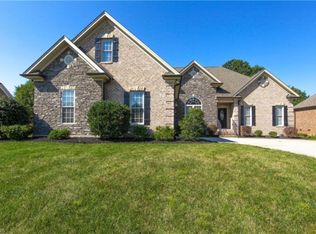 1112 Constantine Ct, Kernersville, NC 27284