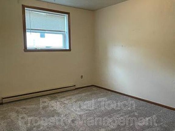 5th image of 319 17th St S #3