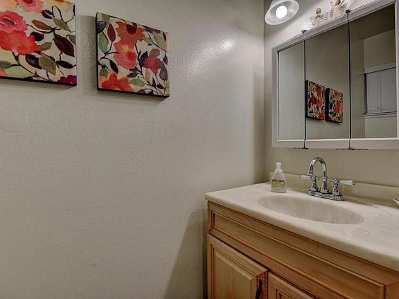 5th image of 2075 La Con Ct APT 2