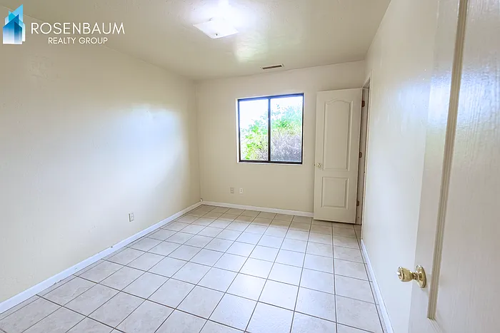 3442 N Greg Dr — Photo 9