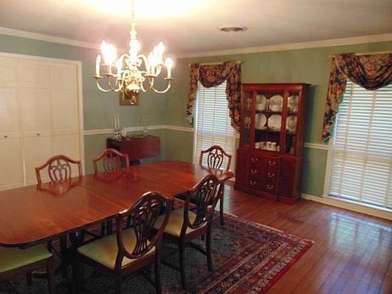 Spacious formal dining room 