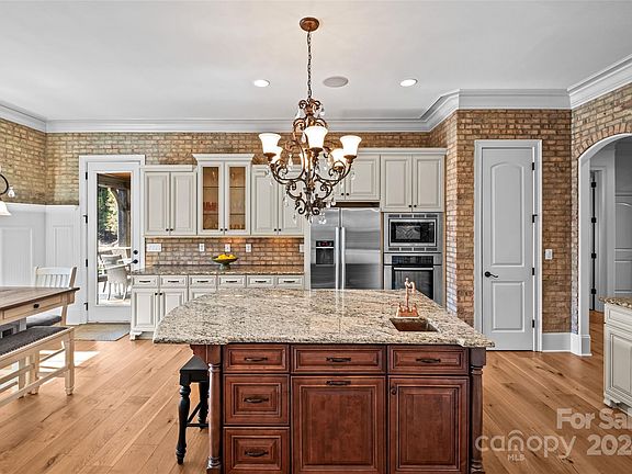 4th image of 8308 Skye Lochs Dr