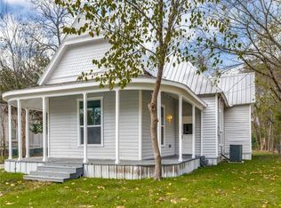 403 S Morris St, Gainesville, TX 76240