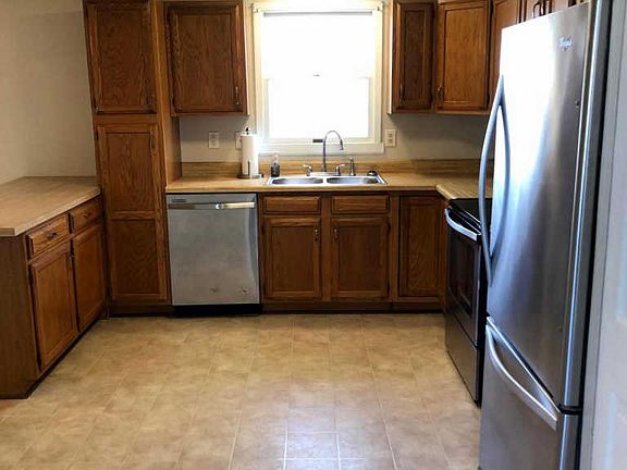 5th image of 108 Clearwater Ct