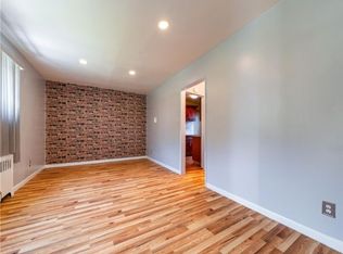 234-28 131st Ave, Rosedale, NY 11422