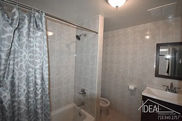 Rented by Ideal Properties Group | media 6