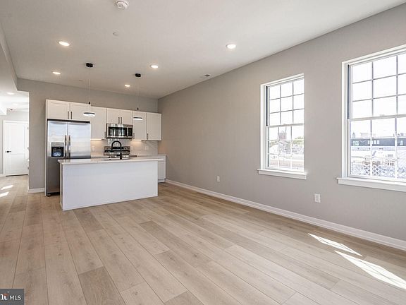 4th image of 713 S Mildred St #4B