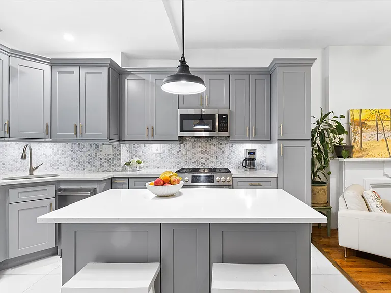 32 E 126th St #3 — Photo 1