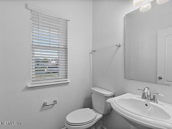 4th image of 94 RIVER MIST Drive
