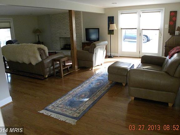 4th image of 10118 Melody Ln